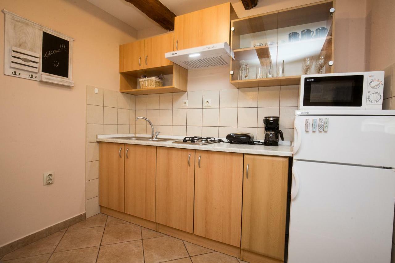 Studio Apartments Malu Pula Dış mekan fotoğraf